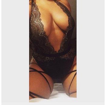 , 23  female escort, Regina