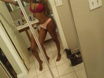 , 23  female escort, Regina